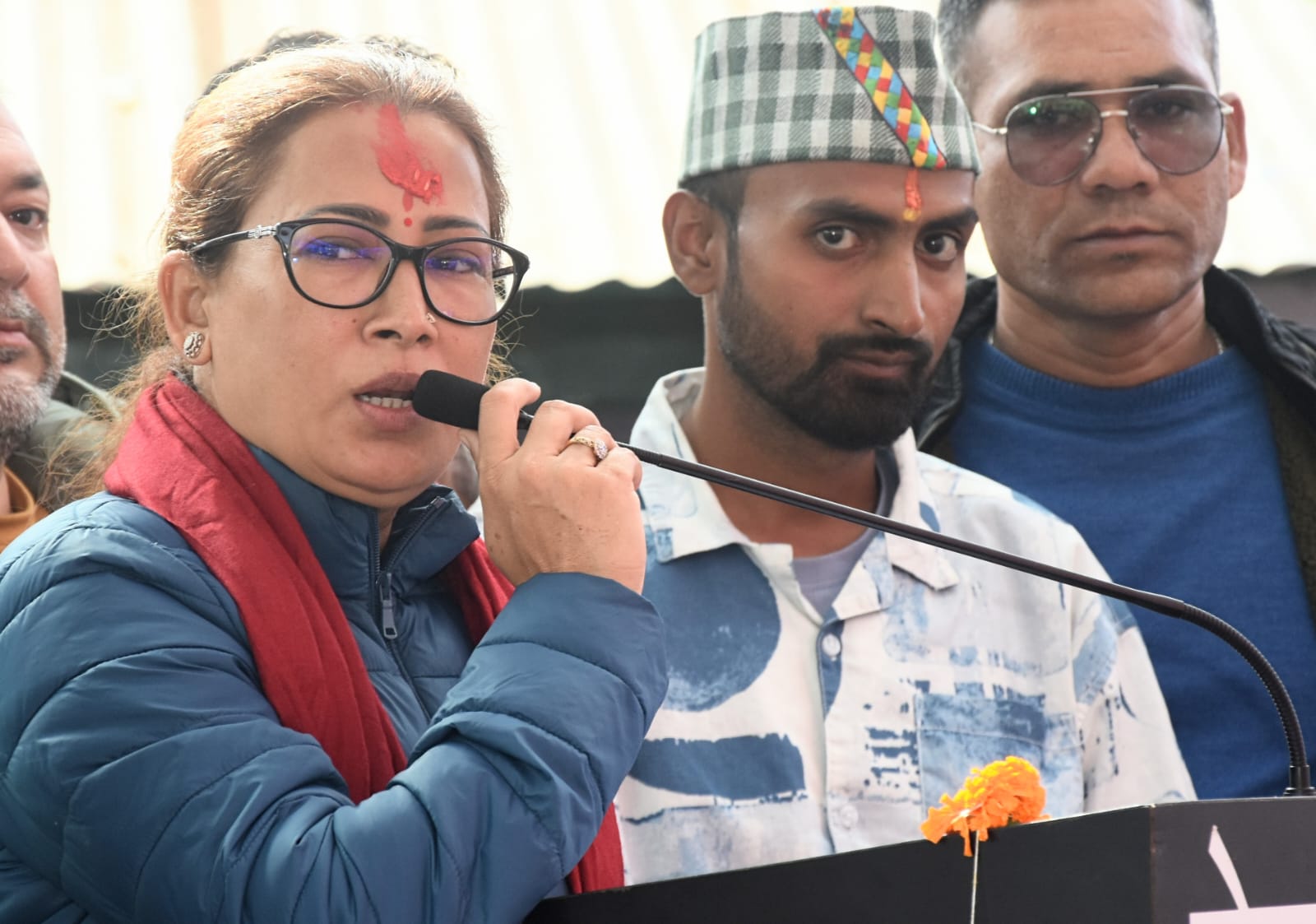 सोमेश्वर में जनसमर्थन देख भावुक हुईं मंत्री रेखा आर्या, कांग्रेस पर साधा निशाना; कहा—पहले अपने कार्यकाल का हिसाब दे विपक्ष